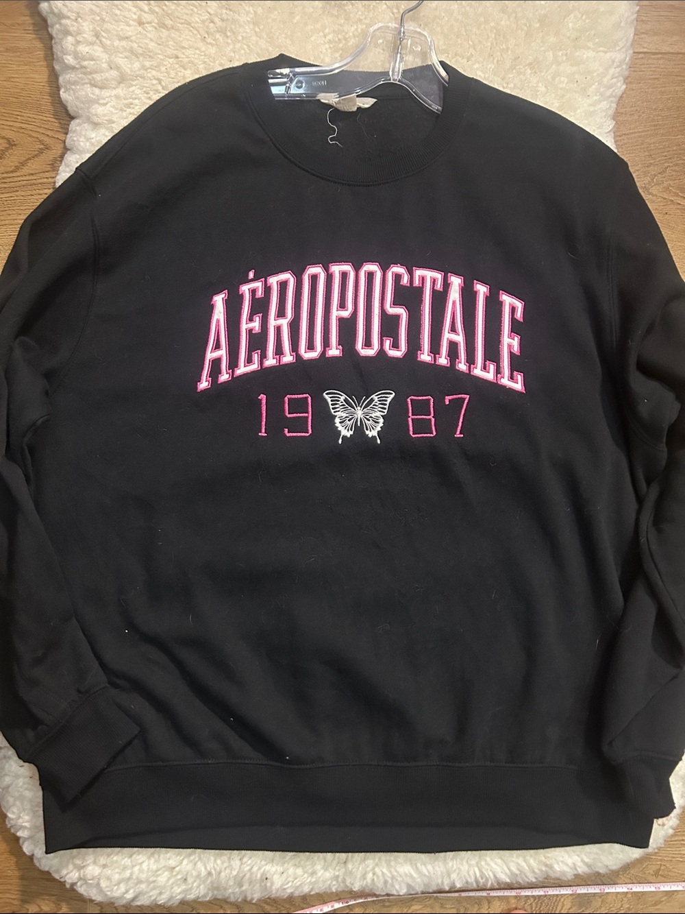 Aeropostale Black Crewneck Sweatshirt with Pink Logo and White Butterfly 23.5” p